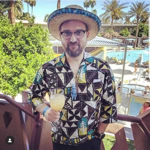 Meet your Posher, Eric